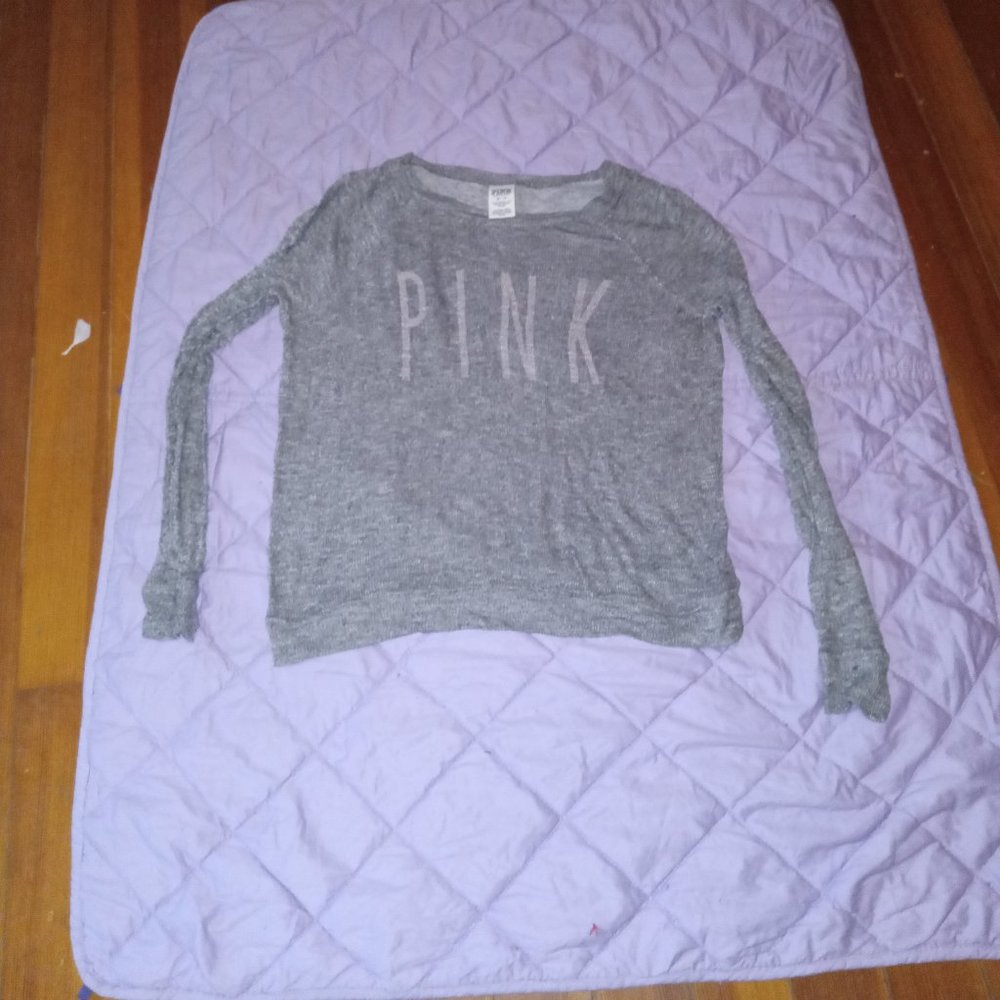 Ladies Gray Victoria Secret VS Longsleeved Knit Top PINK XS